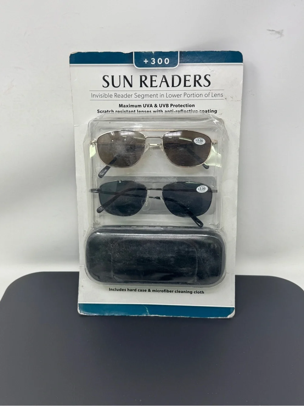New Sunreaders 2 Pack with case +3.00